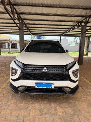 MITSUBISHI ECLIPSE CROSS 1.5 MIVEC TURBO GASOLINA HPE-S BLACK S-AWC CVT MITSUBISHI ECLIPSE CROSS 1.5 MIVEC TURBO GASOLINA HPE-S BLACK S-AWC CVT